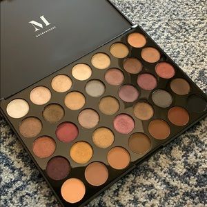 Morphe 35F Fall Into Frost Palette